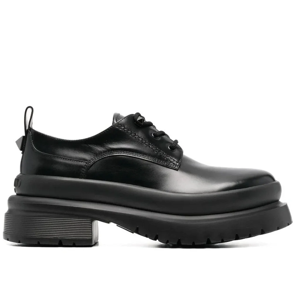NIB Valentino Garavani Black Roman Stud Calfskin Derby 42